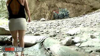 Cornea donne che sono in attesa per la loro possibilità di farsi scopare