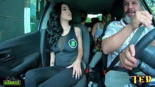 Lei são paulo nudi in macchina e vuole fare il suo primo film porno