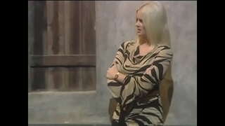 Голем газ русокоса кучка Хана Харпер, смрди и ебе готвачи масти дик во ресторан